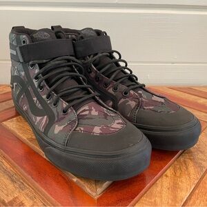 Vans sk8-hi GTX VR3 Raeburn Camo, men’s size 10. RARE!
